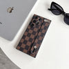 Trendy chess wristband phone case from Samsung 