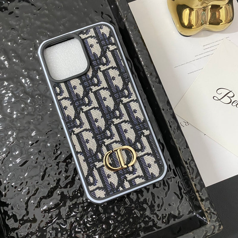 Fashion brand embroidery is suitable for 12/13/14/15/16 mobile phone case