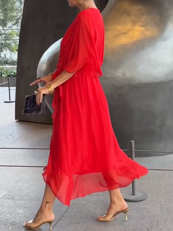 Stylish and elegant V-neck maxi dress 